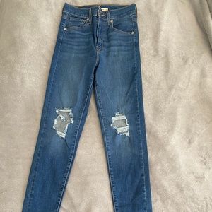 High rise skinny Levi’s